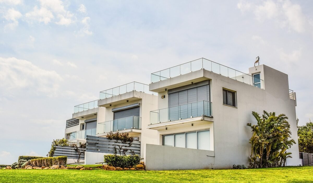 NRI Real Estate Investment