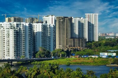 Plot vs Apartment: Which Investment Gives Better Returns in India?